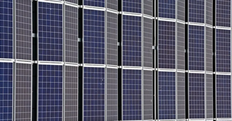 découvrez les applications des panneaux solaires w : solutions innovantes pour produire de l'énergie propre et renouvelable dans divers secteurs.