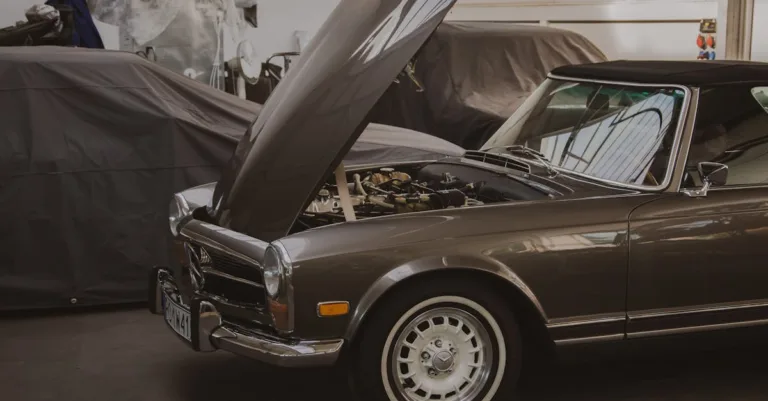assurance et entretien pour véhicules vintage : protégez votre voiture de collection avec des services adaptés à vos besoins.