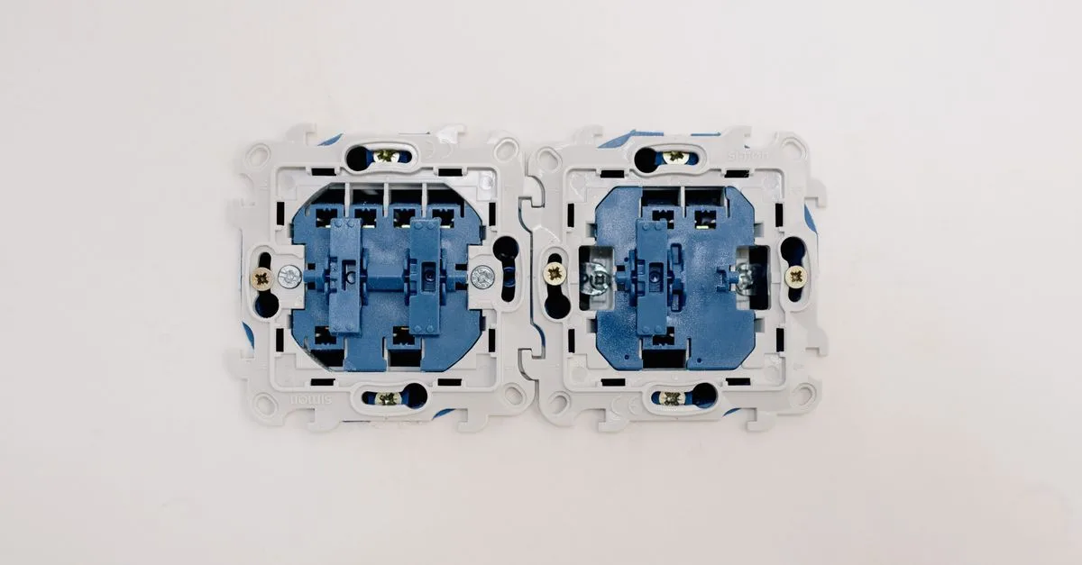 découvrez tout ce qu'il faut savoir sur la position des interrupteurs (switch position), leur fonctionnement et leur importance dans les circuits électriques.