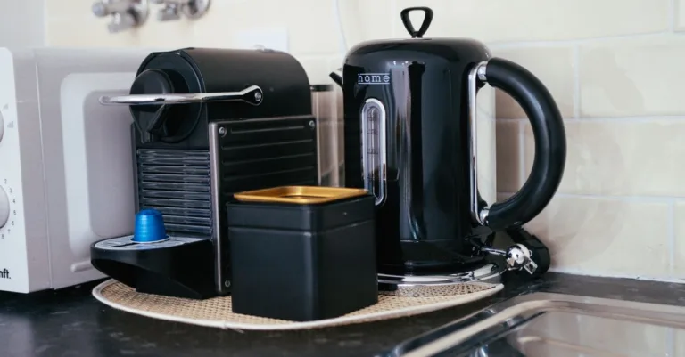 découvrez une large gamme d'appareils électroménagers innovants et efficaces pour simplifier votre quotidien et améliorer votre maison.
