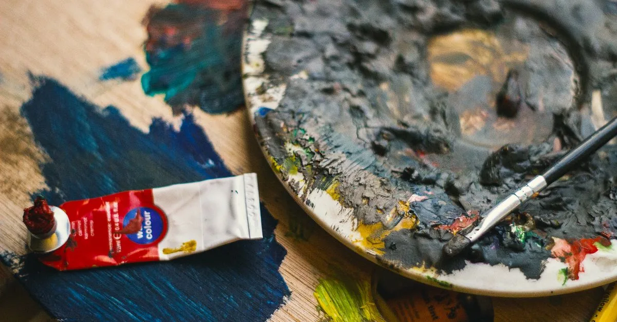 découvrez le ratio idéal de mélange entre la térébenthine et l'huile de lin pour des peintures optimales, garantissant une texture parfaite et un séchage efficace.